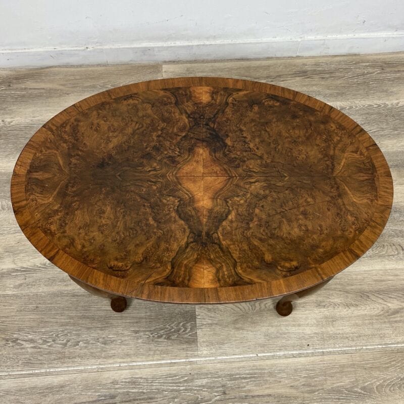 Tavolino Ovale antico tavolo stile deco vintage da salotto basso in radica noce Categoria  Arredamento