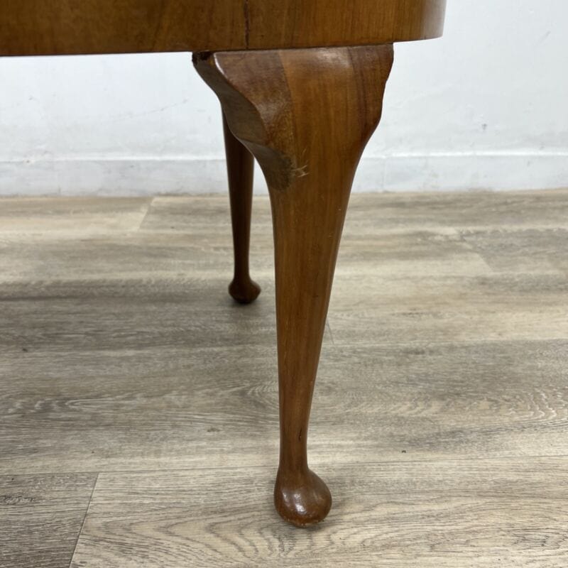 Tavolino Ovale antico tavolo stile deco vintage da salotto basso in radica noce Categoria  Arredamento