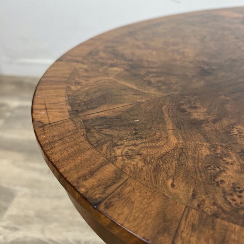 Tavolino Ovale antico tavolo stile deco vintage da salotto basso in radica noce Categoria  Arredamento