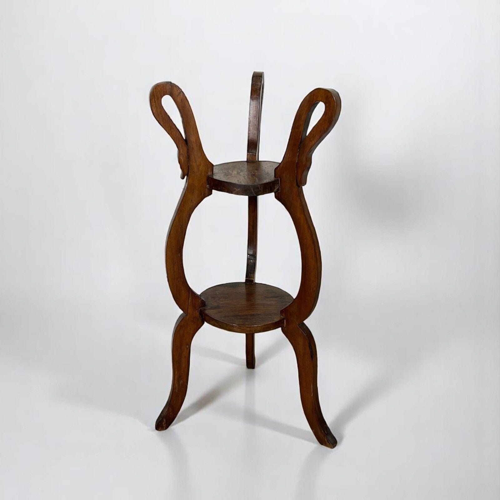 Tavolino portavaso antico a piu ripiani trespolo portapiante impero 800 in legno Categoria  Tavoli - tavolinetti