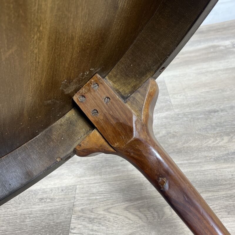 Tavolino rotondo antico tavolo deco vintage da salotto basso stile chippendale Categoria  Tavoli - tavolinetti