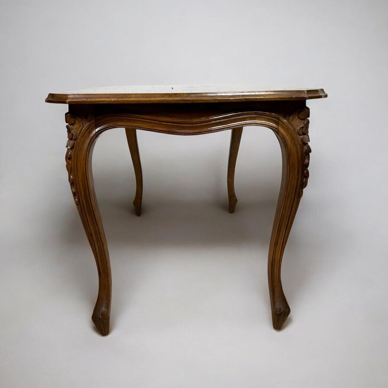 Tavolino tavolo antico basso da salotto soggiorno in legno stile antico Luigi XV Categoria  Tavoli - tavolinetti