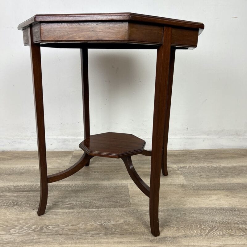 Tavolino tavolo antico da salotto soggiorno in legno due ripiani inglese '900 Categoria  Tavoli - tavolinetti