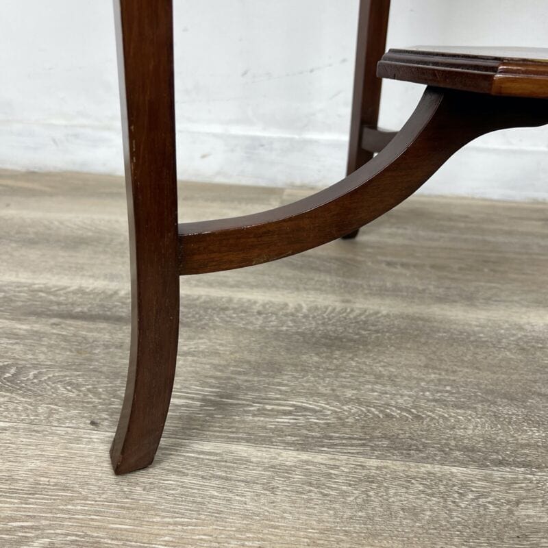Tavolino tavolo antico da salotto soggiorno in legno due ripiani inglese '900 Categoria  Tavoli - tavolinetti