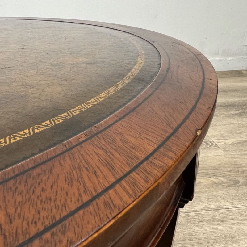 Tavolino tavolo rotondo antico da salotto basso in legno piano pelle per vintage Categoria  Tavoli - tavolinetti