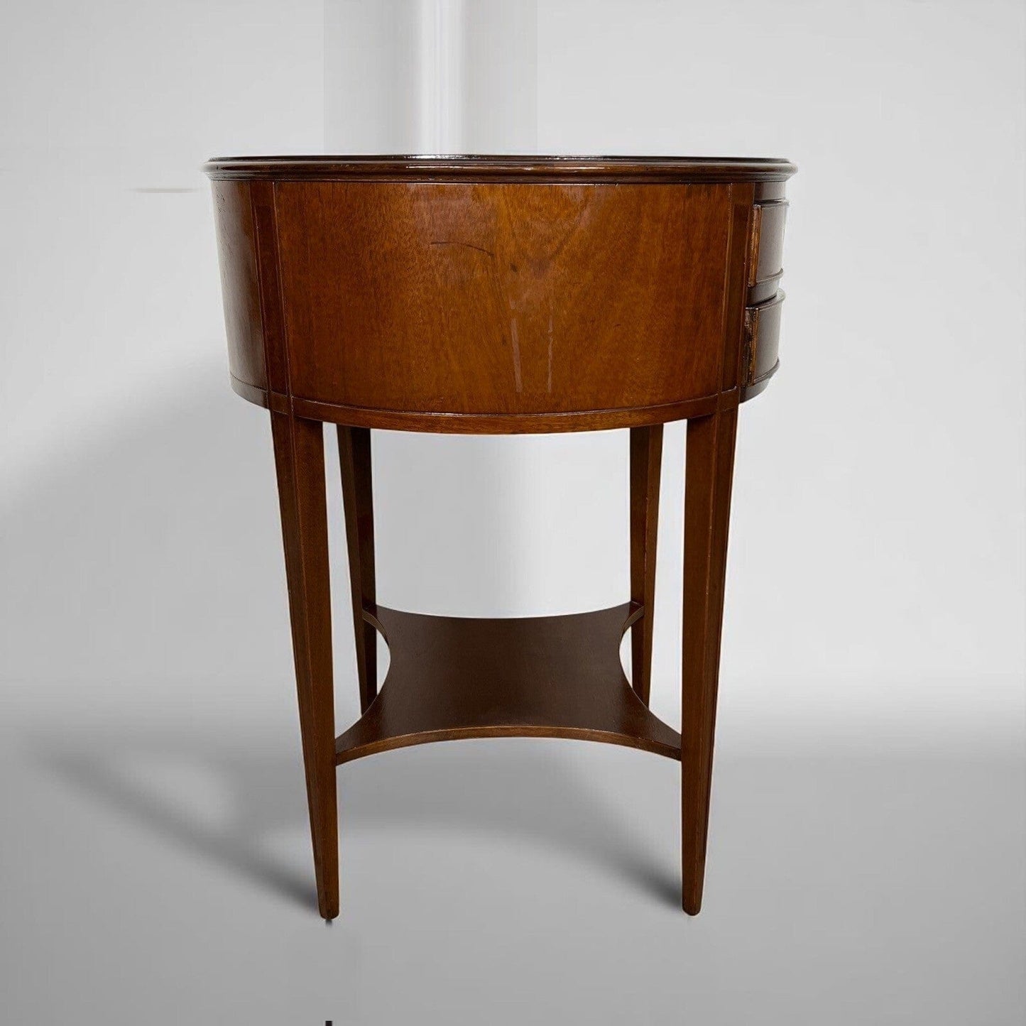 Tavolino Tavolo Rotondo stile Antico Comodino in legno piano pelle vintage Categoria Tavoli - tavolinetti
