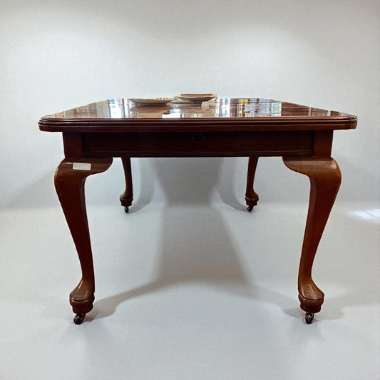 Tavolo antico allungabile in legno di mogano da pranzo d'epoca stile Queen Anne Categoria  Tavoli - tavolinetti