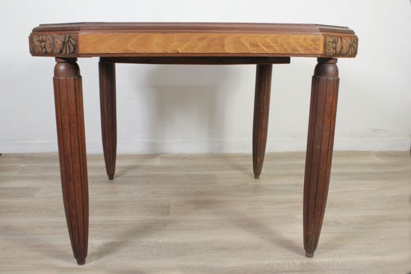 Tavolo antico allungabile in legno di noce quadrato da pranzo d'epoca primi 900 Categoria  Tavoli - tavolinetti