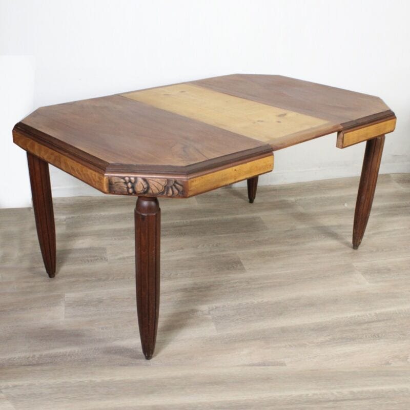 Tavolo antico allungabile in legno di noce quadrato da pranzo d'epoca primi 900 Categoria  Tavoli - tavolinetti