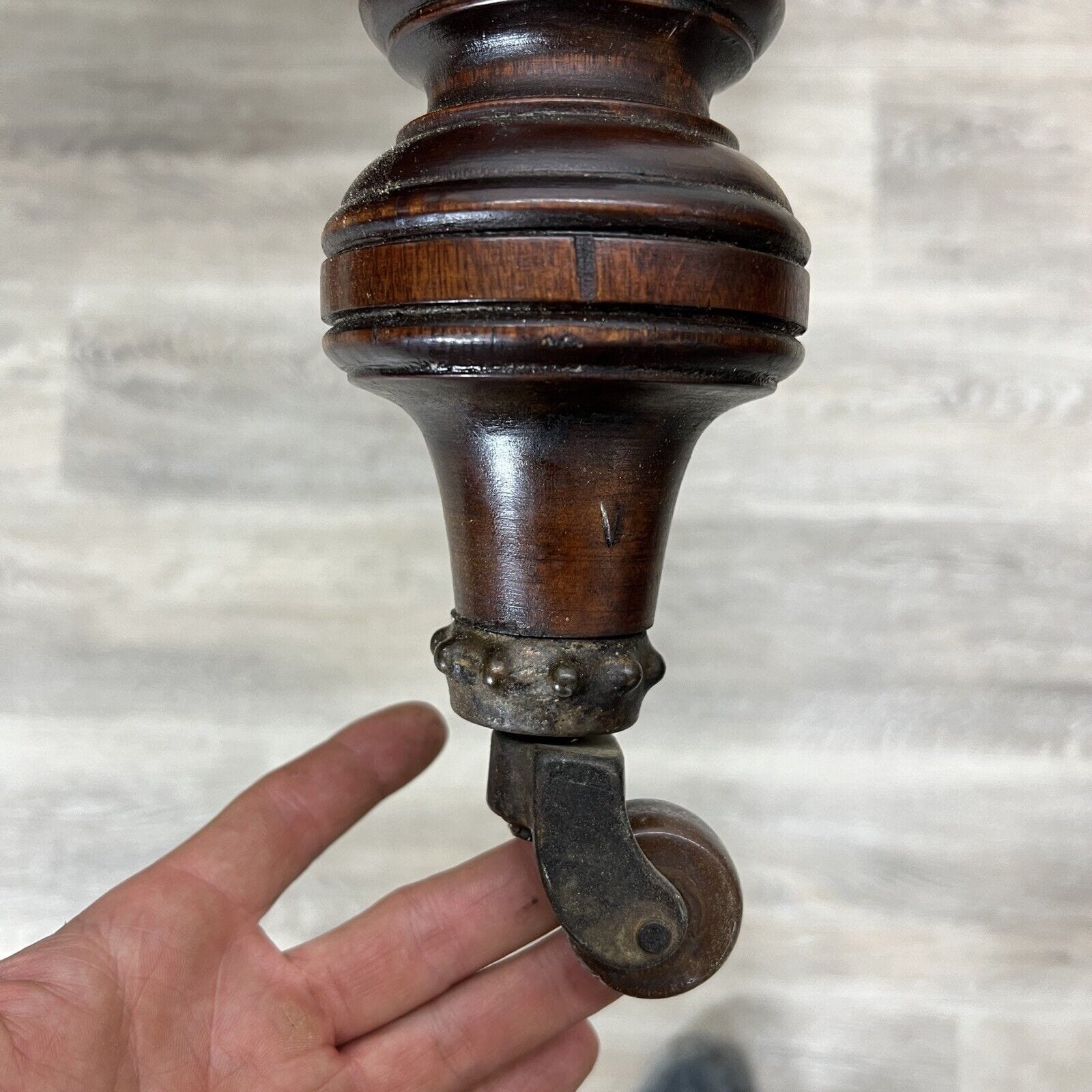 Tavolo antico allungabile in legno rettangolare da pranzo d'epoca 800 Inglese Categoria  Tavoli - tavolinetti