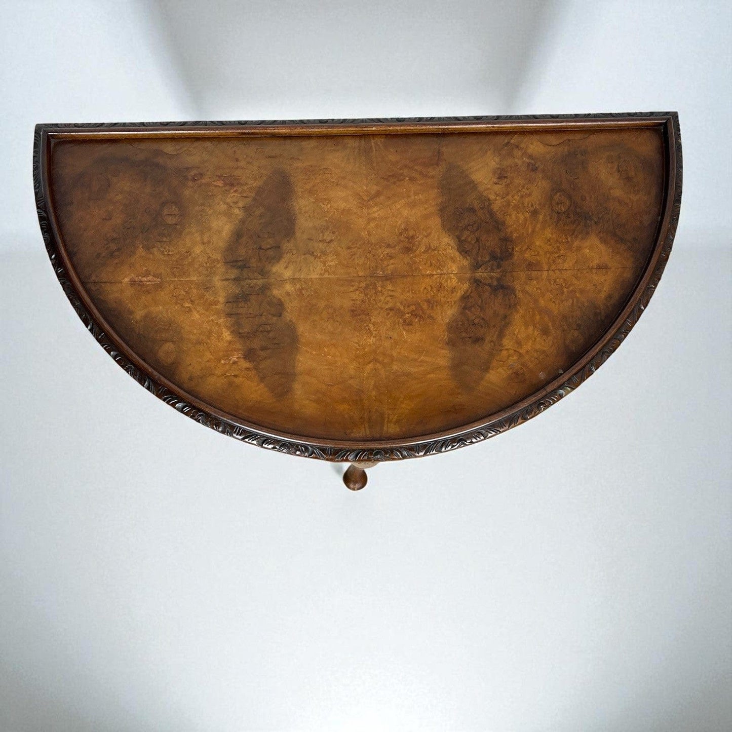 Tavolo consolle da ingresso Mezzaluna antica tavolino piano in radica Stile Deco Categoria Tavoli - tavolinetti