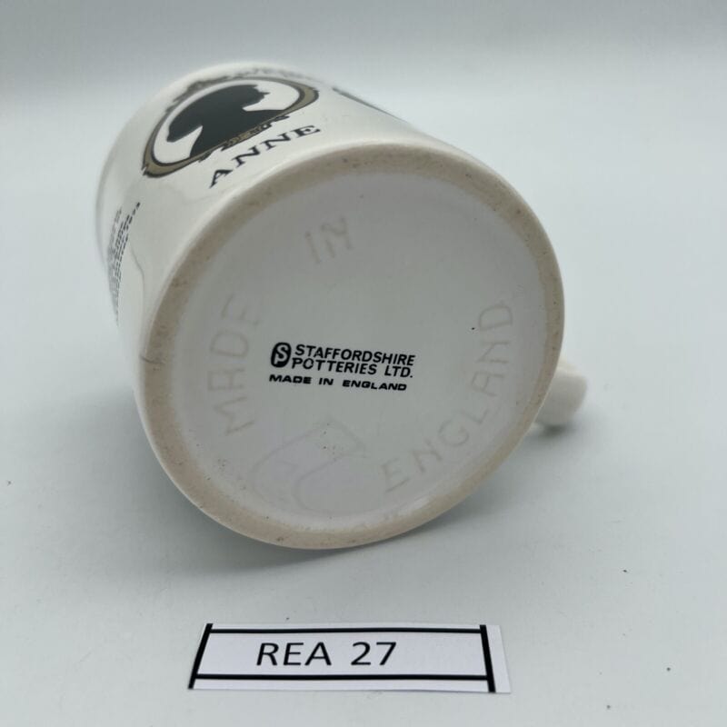 Tazza Boccale Mug Inglese da collezione Casa Reale commemorativa anni 70 Royal Categoria Boccali
