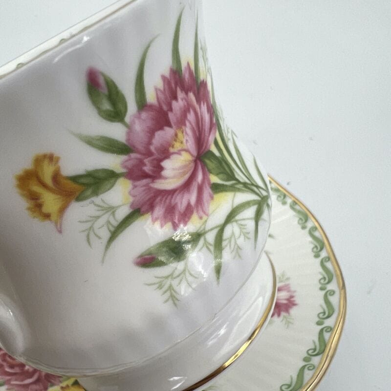 Tazza da caffè in porcellana Queen's con mese tazzina inglese GENNAIO 900 Categoria  Servizio tazze - Tazze