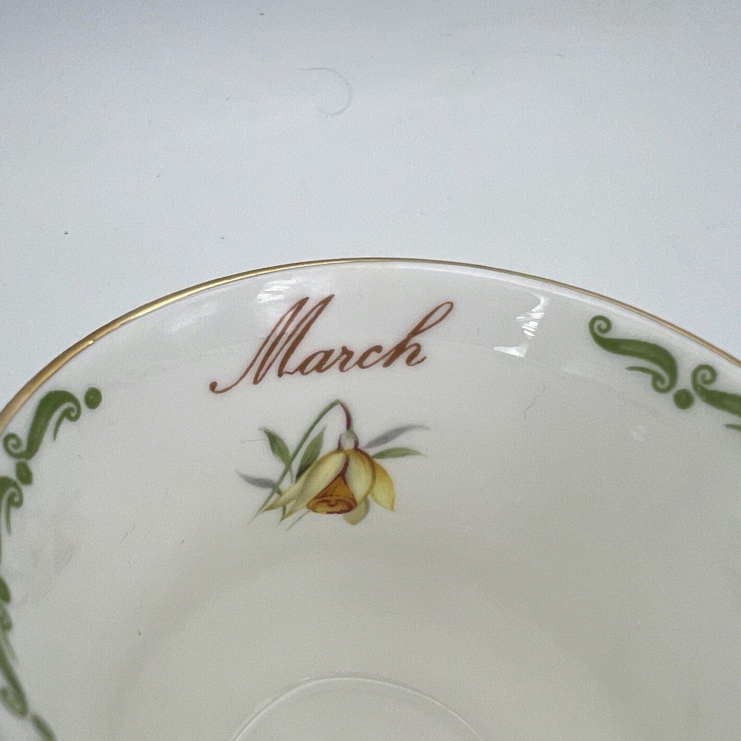 Tazza da caffè in porcellana Queen's con mese tazzina inglese MARZO 900 Categoria Servizio tazze - Tazze