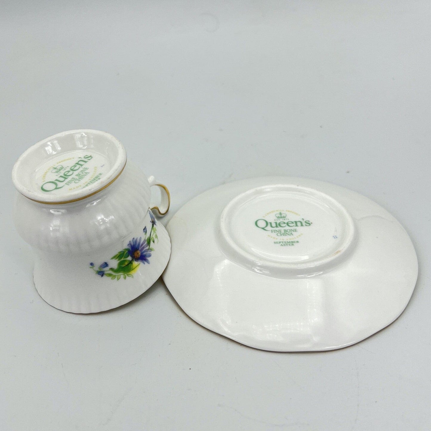 Tazza da caffè in porcellana Queen's con mese tazzina inglese SETTEMBRE 900 Categoria Servizio tazze - Tazze