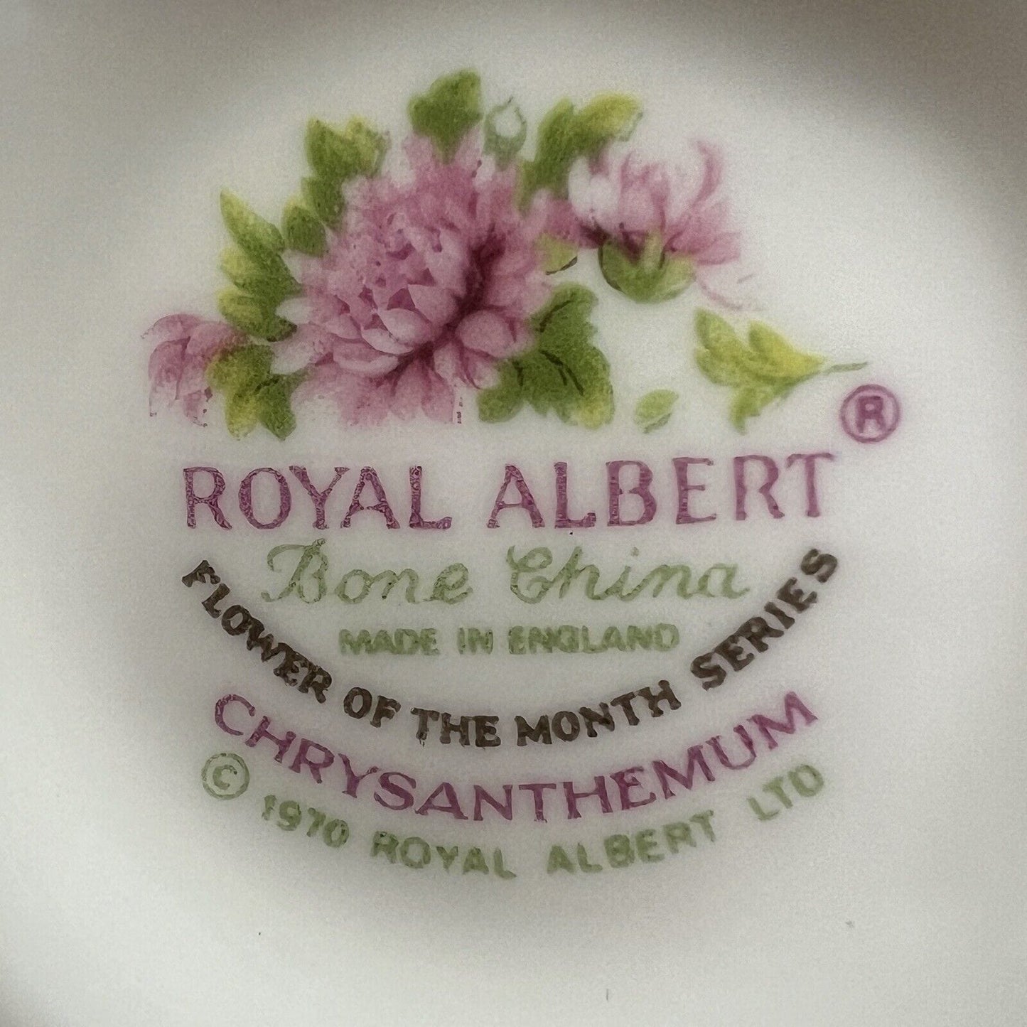 Tazza da caffè in porcellana Royal Albert con mese tazzina inglese Novembre 1970 Categoria Servizio tazze - Tazze