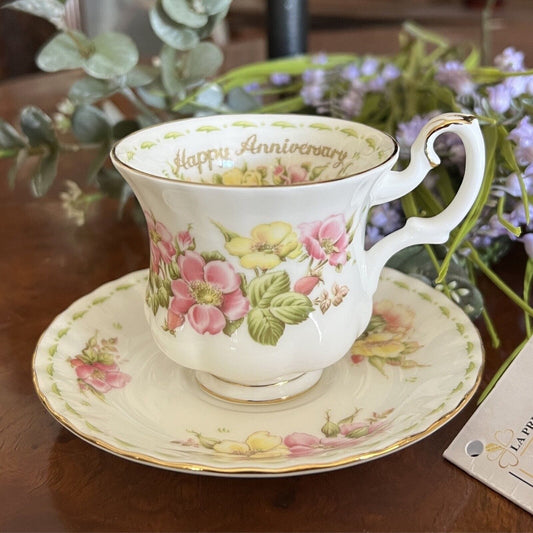 Tazza da Caffè in porcellana Royal Albert Flower Of the Month Buon Anniversario Categoria  Servizio tazze - Tazze