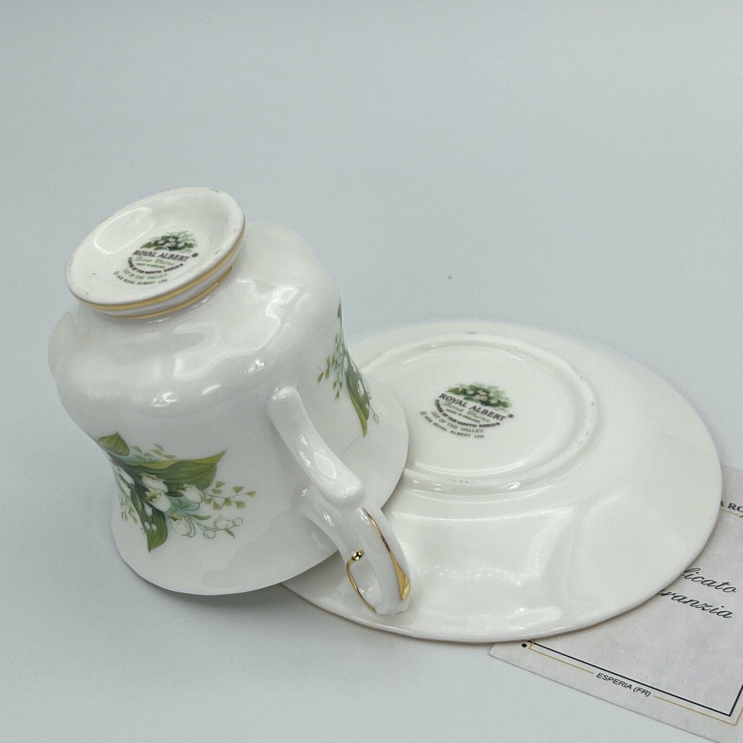 Tazza da caffè in porcellana Royal Albert mese tazzina inglese Maggio 1970 Categoria Servizio tazze - Tazze