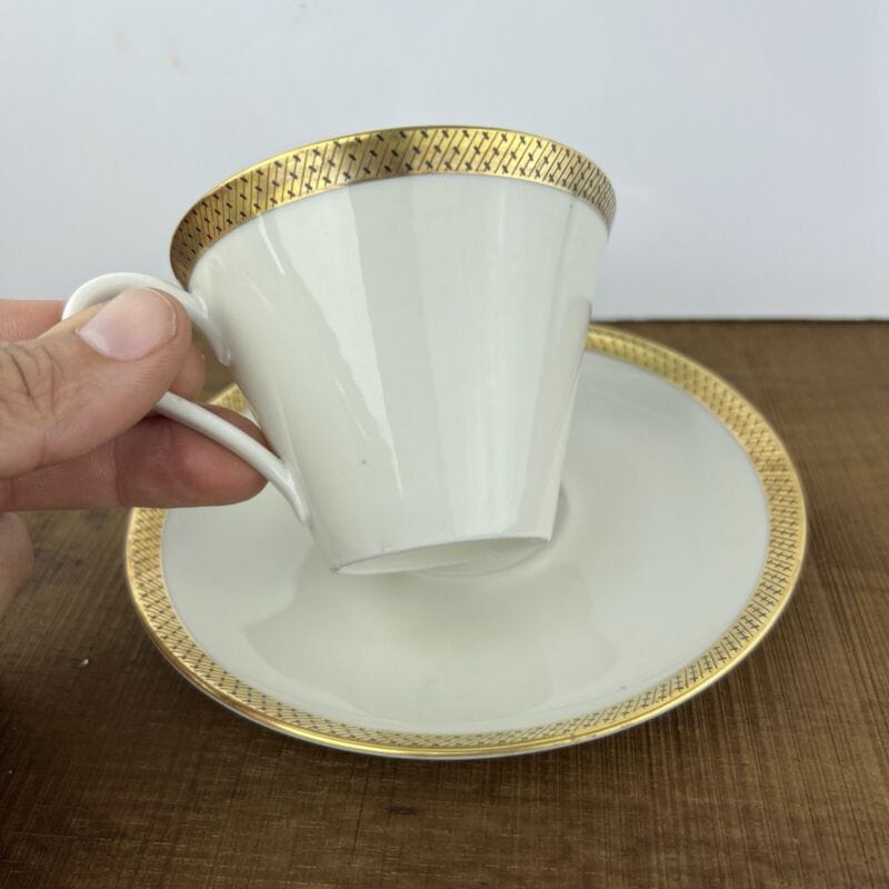 Tazza da tè the antica in porcellana Bavaria oro Bareuther Waldsassen anni 40 Categoria Servizio tazze - Tazze
