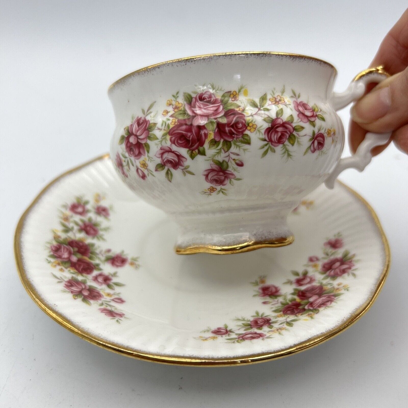 Tazza da tè The in porcellana Elizabethan tazzina inglese QUEENS ROSE Vintage Categoria  Servizio tazze - Tazze