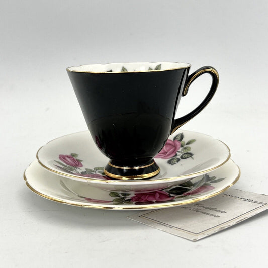 Tazza da tè The in porcellana Old Royal Tazzina inglese Fiore Rose Nero piattino Categoria  Servizio tazze - Tazze