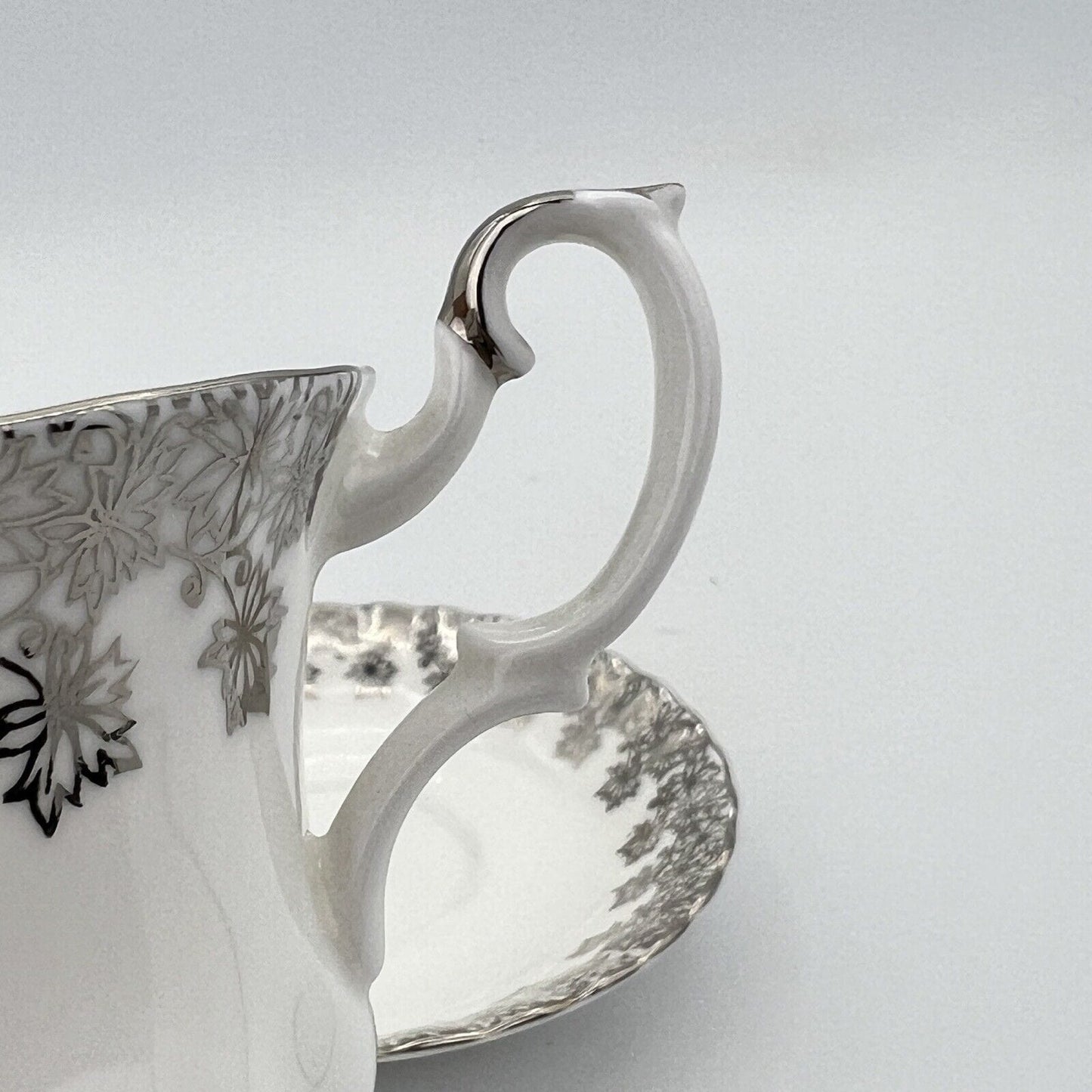 Tazza da tè The in porcellana Royal Albert Argento 25 Anniversario Nozze anni 70 Categoria Servizio tazze - Tazze