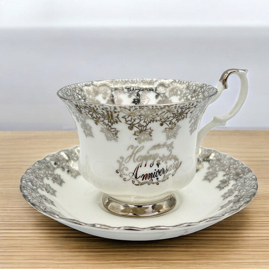 Tazza da tè The in porcellana Royal Albert Argento 25 Anniversario Nozze anni 70 Categoria  Servizio tazze - Tazze