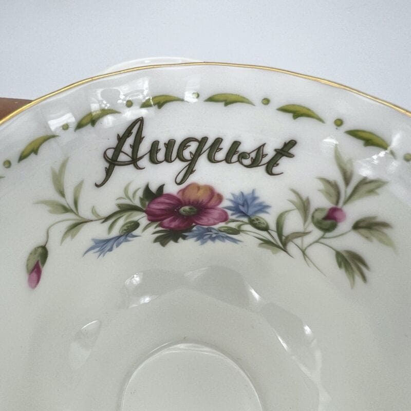 Tazza da tè The in porcellana Royal Albert con mese tazzina inglese Agosto 900 Categoria  Servizio tazze - Tazze
