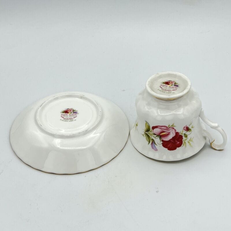 Tazza da tè The in porcellana Royal Albert con mese tazzina inglese APRILE 900 Categoria  Ceramiche e Porcellane