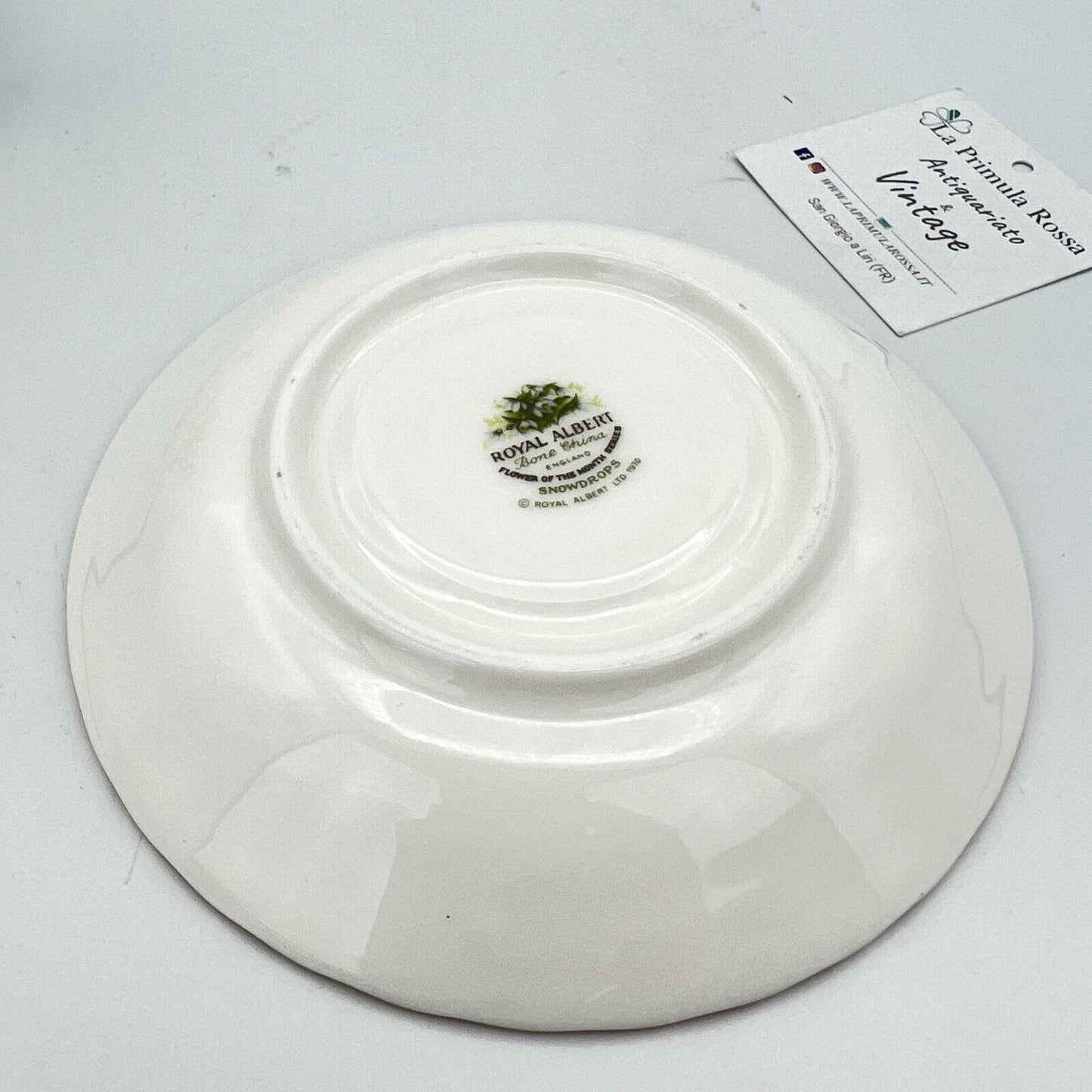 Tazza da tè The in porcellana Royal Albert con mese tazzina inglese GENNAIO 900 Categoria Servizio tazze - Tazze
