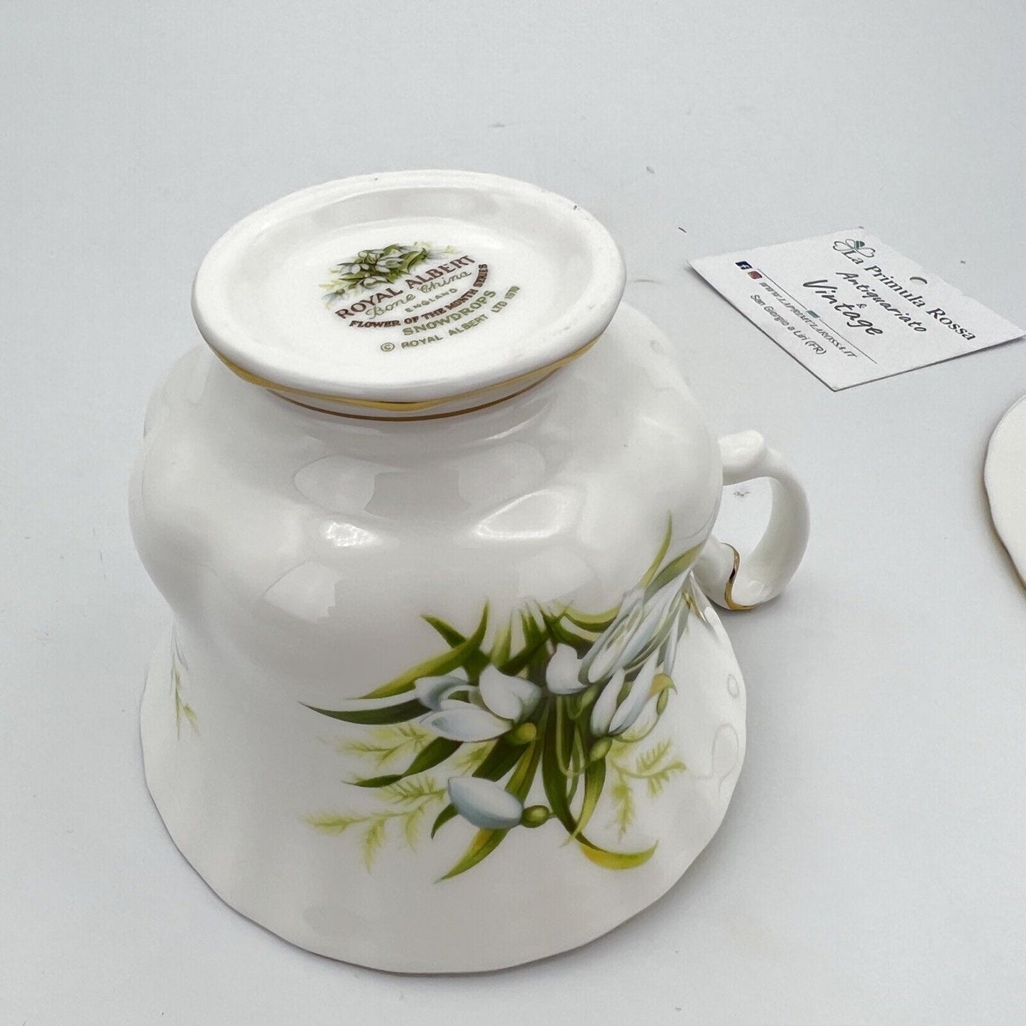 Tazza da tè The in porcellana Royal Albert con mese tazzina inglese GENNAIO 900 Categoria Servizio tazze - Tazze