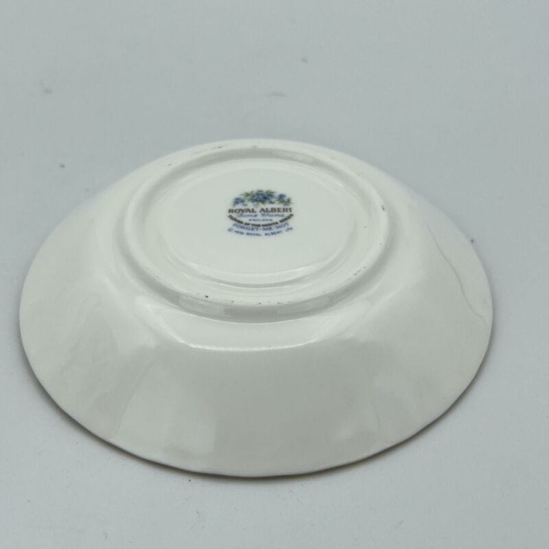 Tazza da tè The in porcellana Royal Albert con mese tazzina inglese LUGLIO 1970 Categoria  Servizio tazze - Tazze