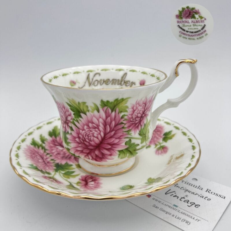 Tazza da tè The in porcellana Royal Albert con mese tazzina inglese Novembre 70 Categoria  Ceramiche e Porcellane