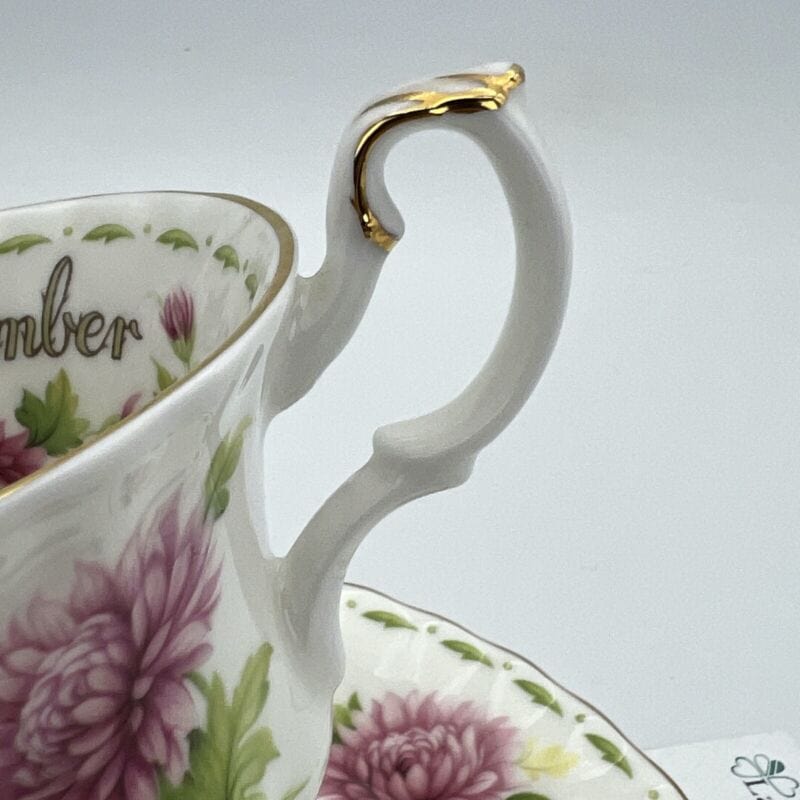 Tazza da tè The in porcellana Royal Albert con mese tazzina inglese Novembre 70 Categoria Ceramiche e Porcellane