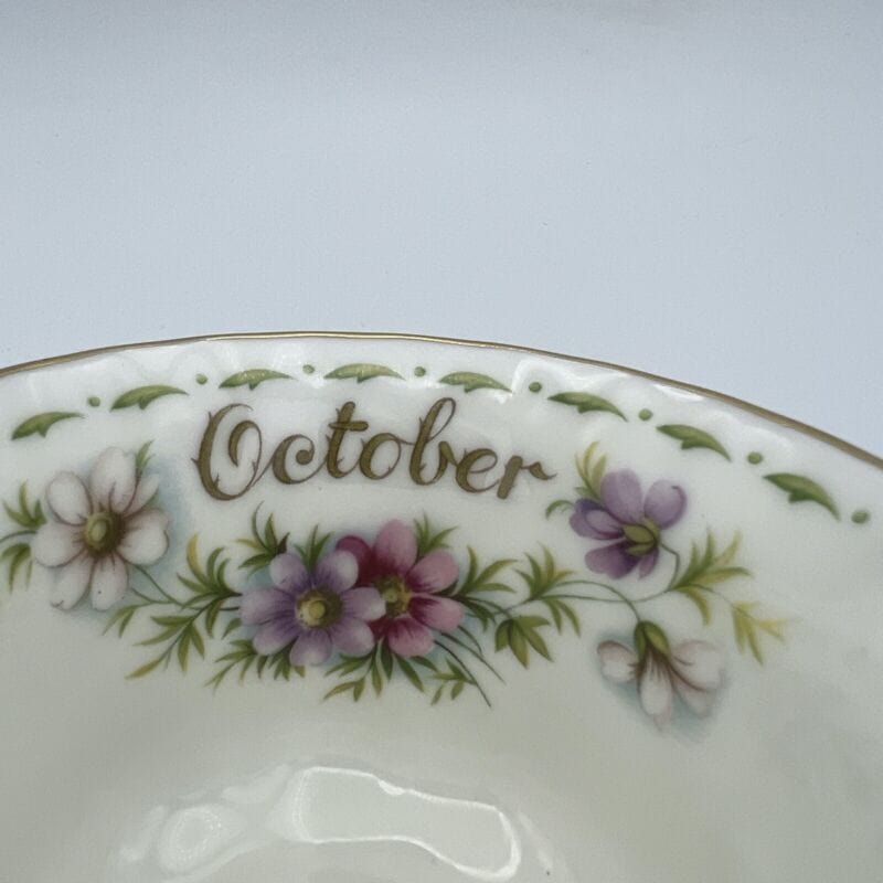 Tazza da tè The in porcellana Royal Albert con mese tazzina inglese OTTOBRE 900 Categoria  Ceramiche e Porcellane