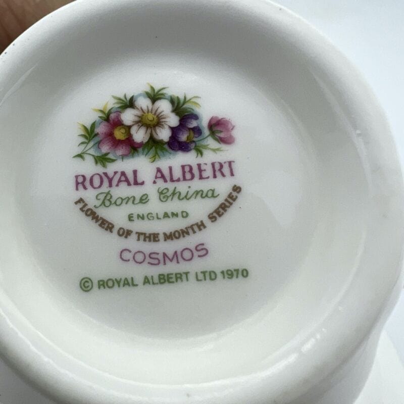 Tazza da tè The in porcellana Royal Albert con mese tazzina inglese OTTOBRE 900 Categoria  Ceramiche e Porcellane