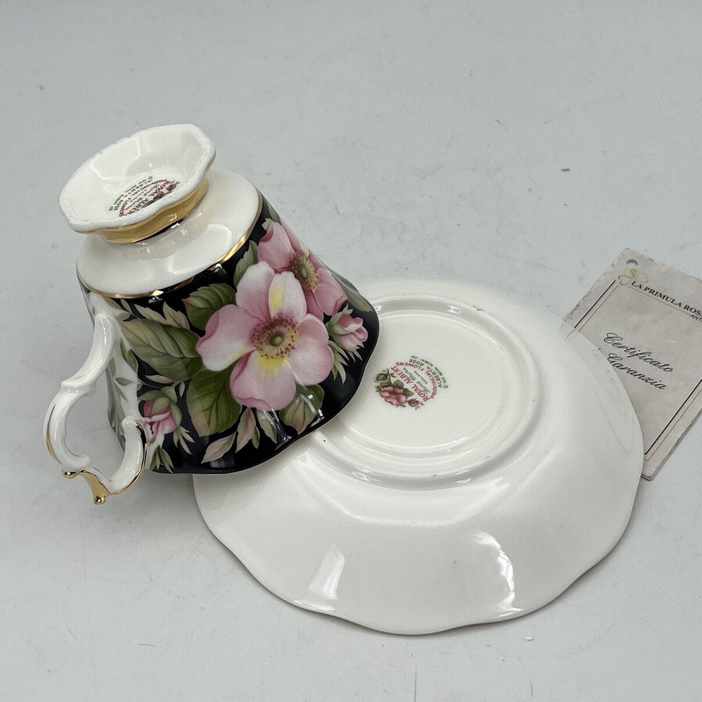 Tazza da tè The in porcellana Royal Albert Provincial Flowers Fiori Alberta Rose Categoria  Servizio tazze - Tazze