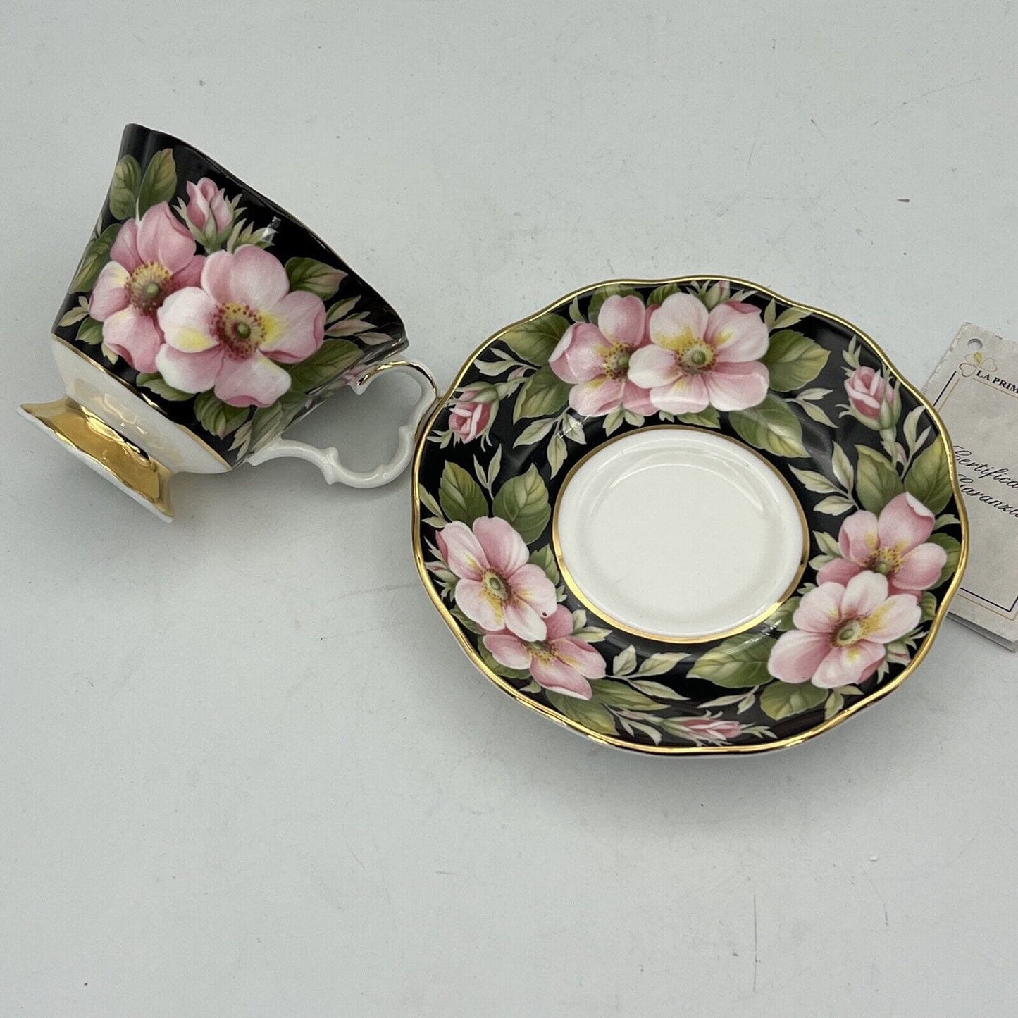 Tazza da tè The in porcellana Royal Albert Provincial Flowers Fiori Alberta Rose Categoria  Servizio tazze - Tazze