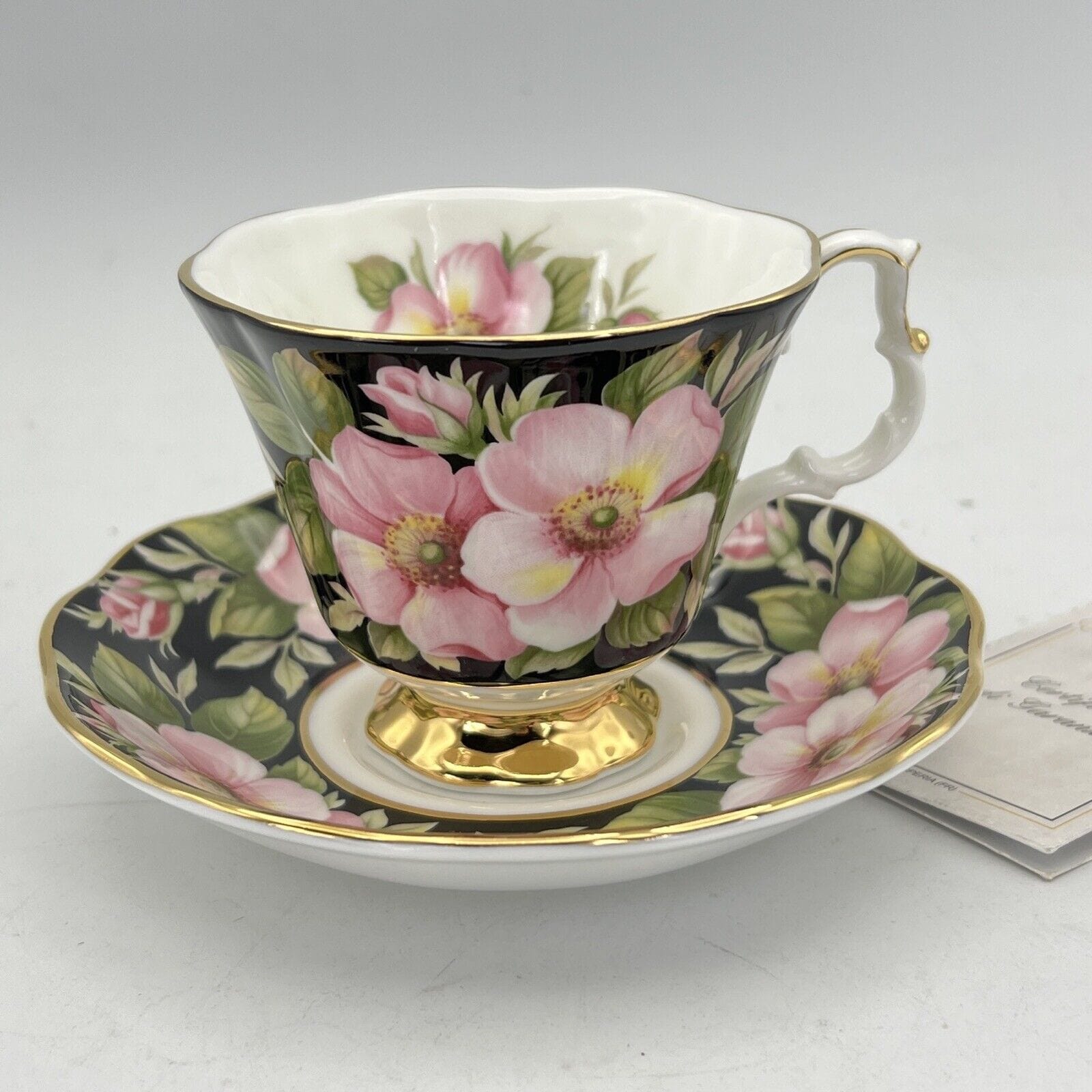 Tazza da tè The in porcellana Royal Albert Provincial Flowers Fiori Alberta Rose Categoria  Servizio tazze - Tazze