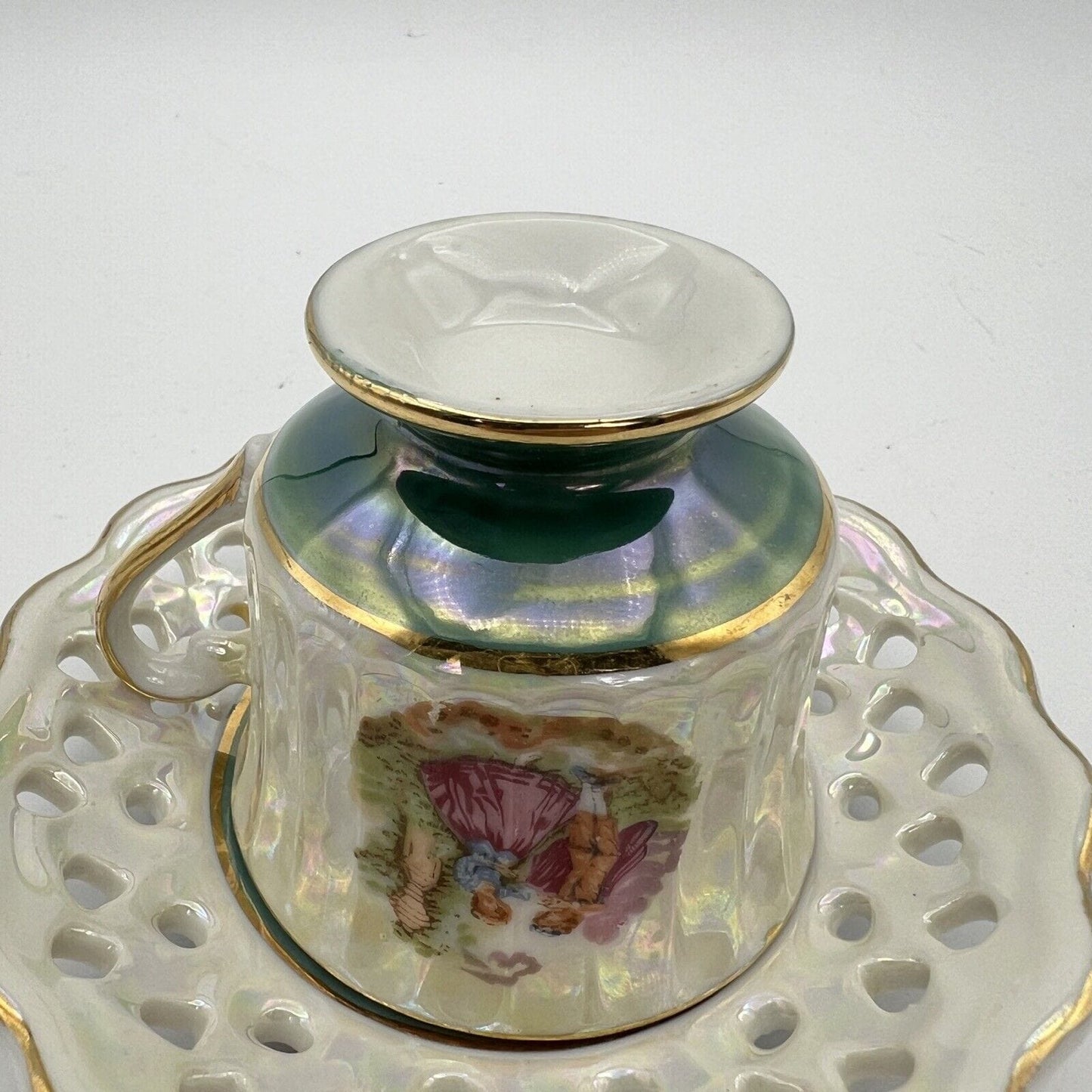 Tazza da tè The o Caffè in porcellana iridescente tazzina Fragonard Stile antica Categoria Servizio tazze - Tazze
