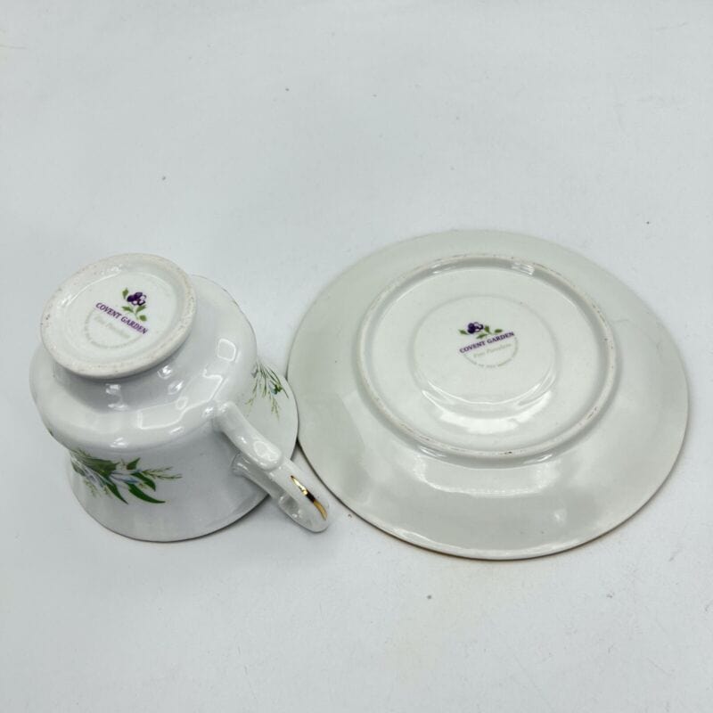 Tazza da the tè in porcellana con mese tazzina stile inglese GENNAIO 900 Fiori Categoria  Servizio tazze - Tazze