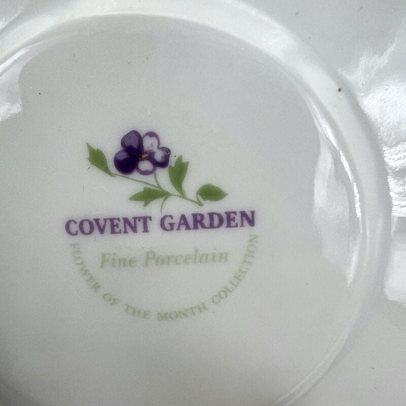 Tazza da the tè in porcellana con mese tazzina stile inglese GENNAIO 900 Fiori Categoria  Servizio tazze - Tazze