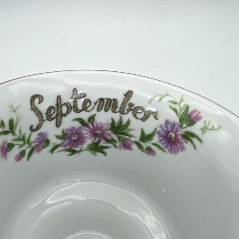 Tazza da the tè in porcellana con mese tazzina stile inglese SETTEMBRE 900 Fiori Categoria Servizio tazze - Tazze