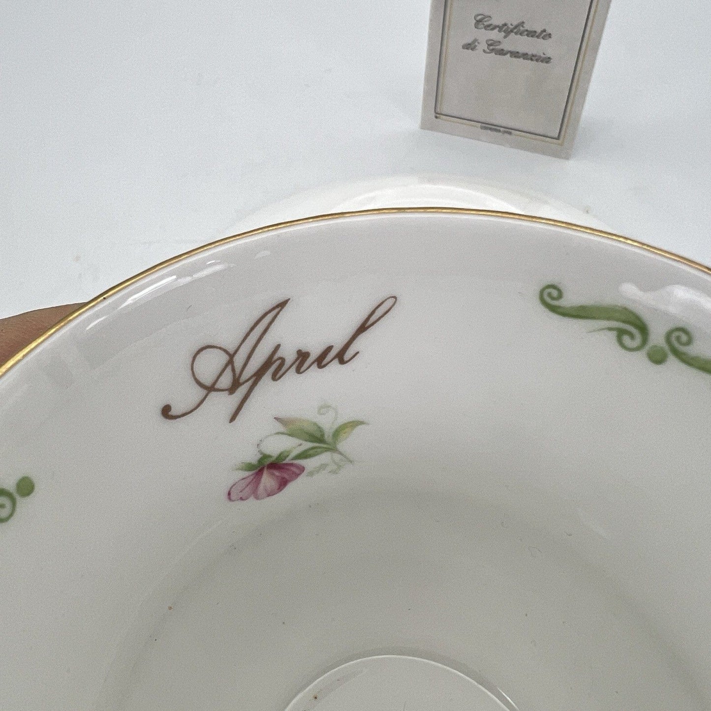 Tazza da the tè in porcellana Queen's con mese tazzina inglese Aprile 900 Categoria Servizio tazze - Tazze
