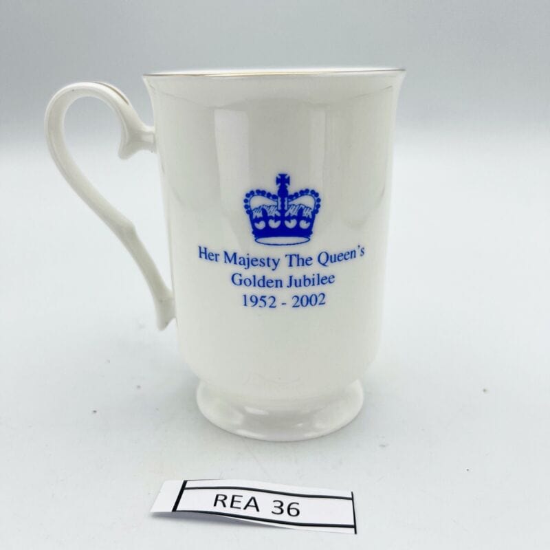 Tazza Mug Inglese da collezione Casa Reale commemorativa Regina Elisabetta II Categoria Boccali