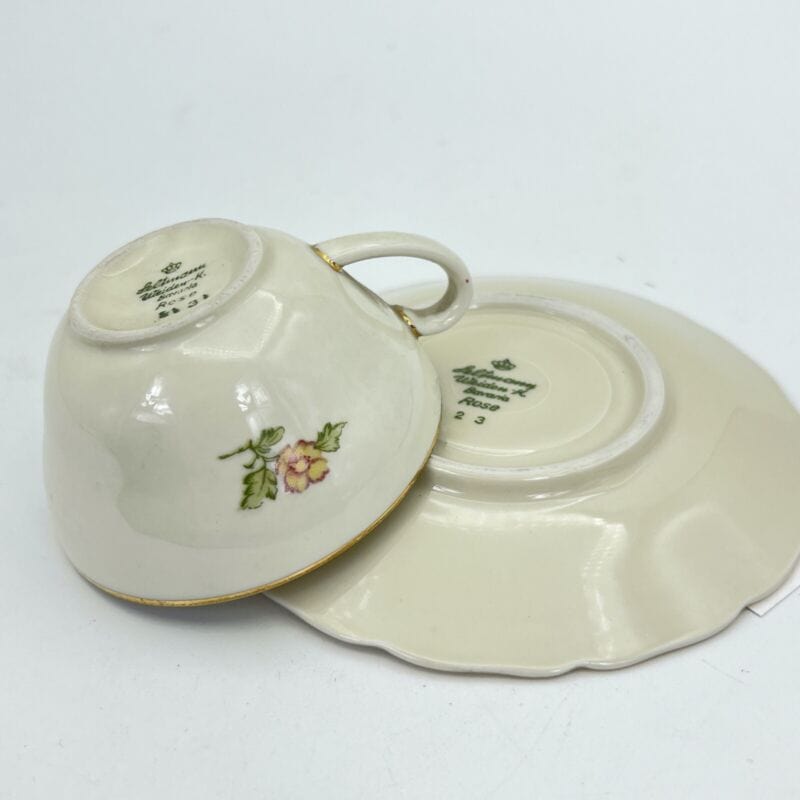 Tazzina da per caffe antica in porcellana Bavaria tazza a fiori anni 40 Rose 3 Categoria Servizio tazze - Tazze