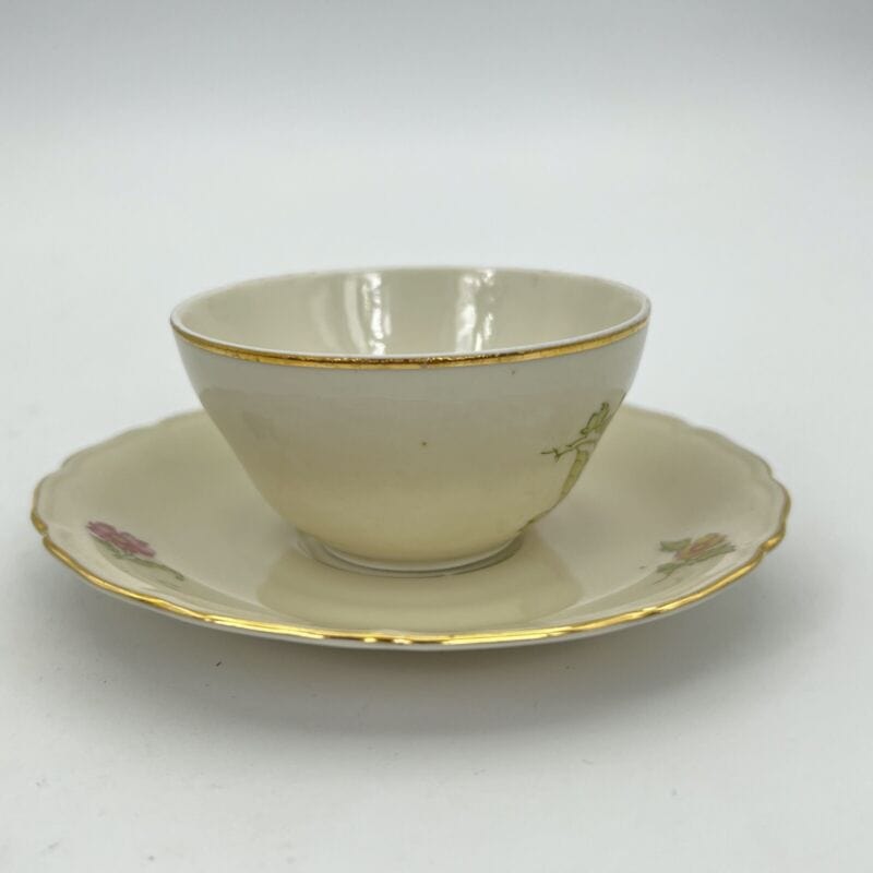 Tazzina da per caffe antica in porcellana Bavaria tazza a fiori anni 40 Rose 3 Categoria Servizio tazze - Tazze