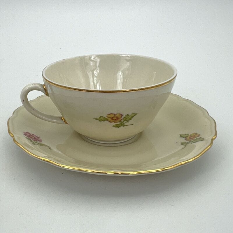Tazzina da per caffe antica in porcellana Bavaria tazza a fiori anni 40 Rose 3 Categoria Servizio tazze - Tazze