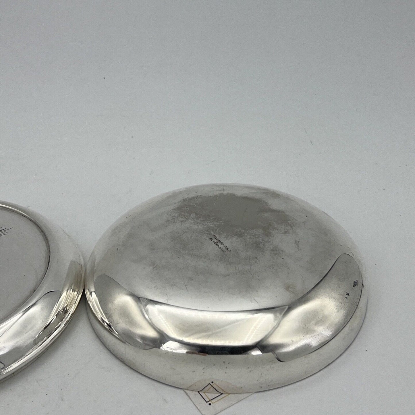 Teca Scatola contenitore eucaristico porta ostie in argento Silver plated patena Categoria Sheffield & Argento