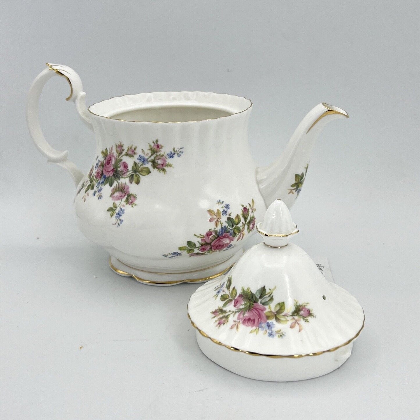 Teiera inglese in porcellana Vintage Royal Albert da tè The Moss Rose 1956 Categoria Servizio tazze - Tazze